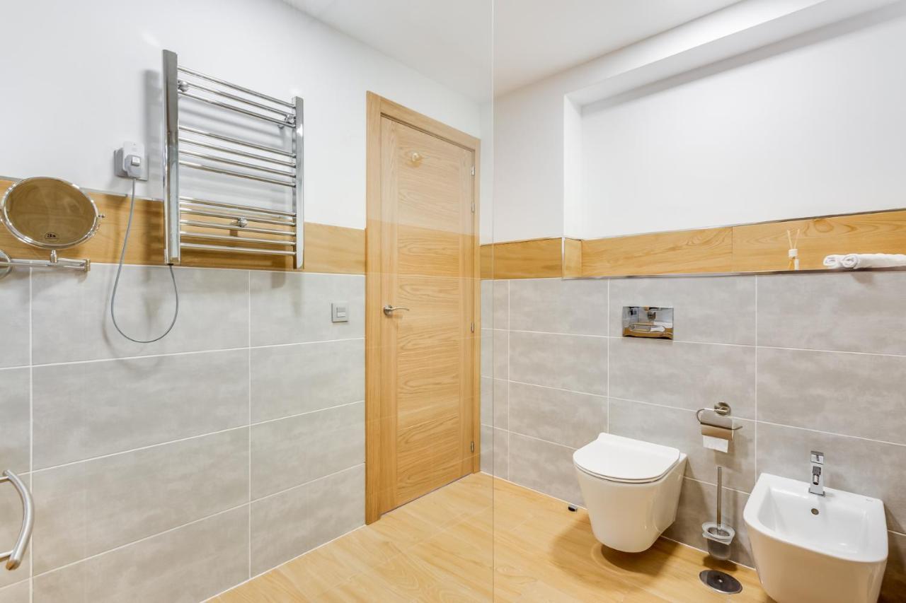 New 1 Bedroom Apartement On The Sea In Marbella. Exterior foto